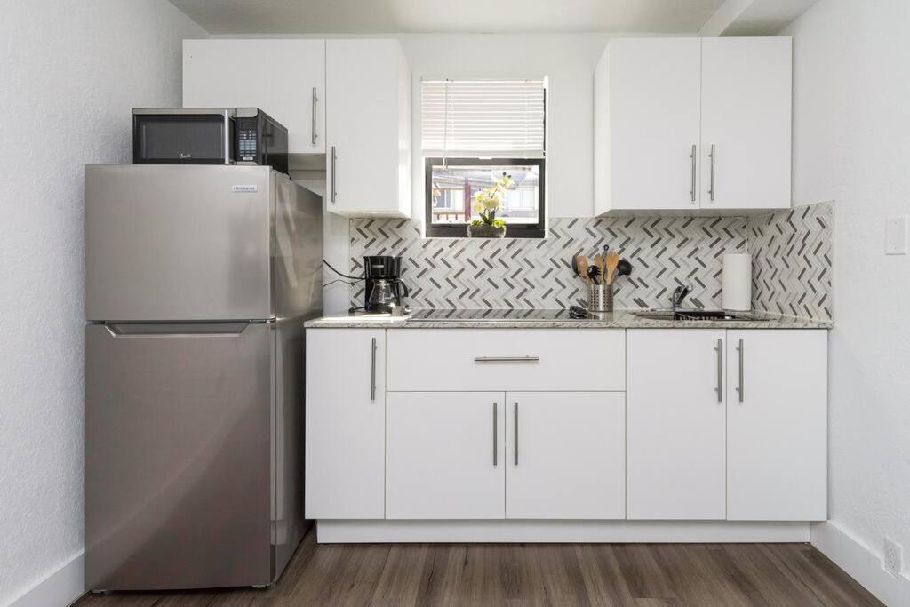 Lovely Apartment Near Brickell 1 マイアミ エクステリア 写真