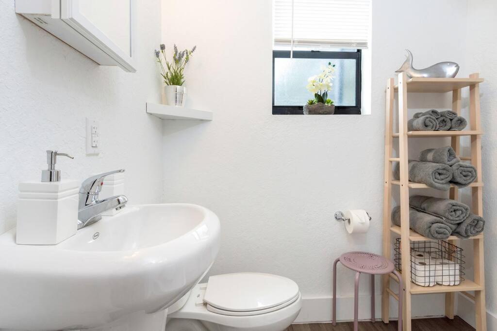Lovely Apartment Near Brickell 1 マイアミ エクステリア 写真